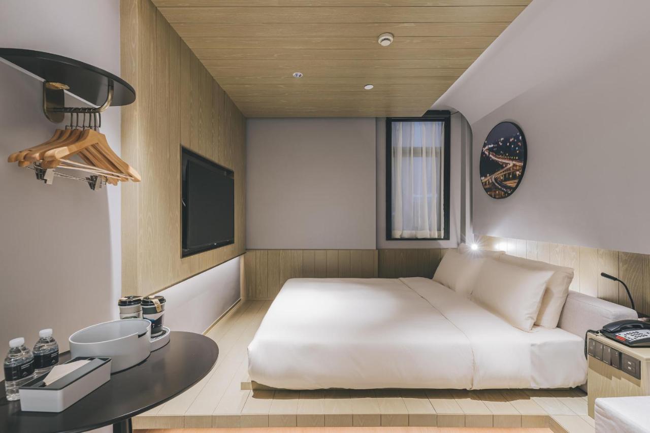 Atour X Hotel The Bund East Nanjing Road شانغهاي المظهر الخارجي الصورة