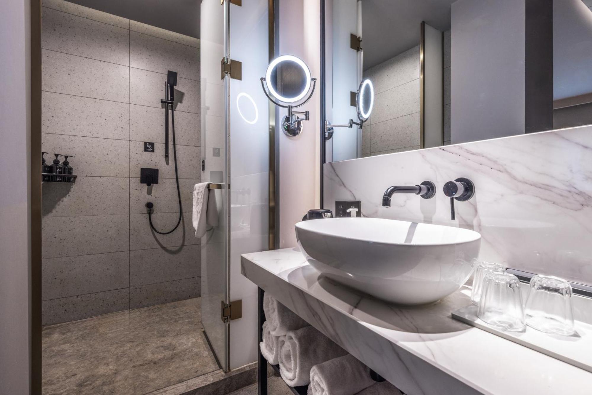Atour X Hotel The Bund East Nanjing Road شانغهاي المظهر الخارجي الصورة