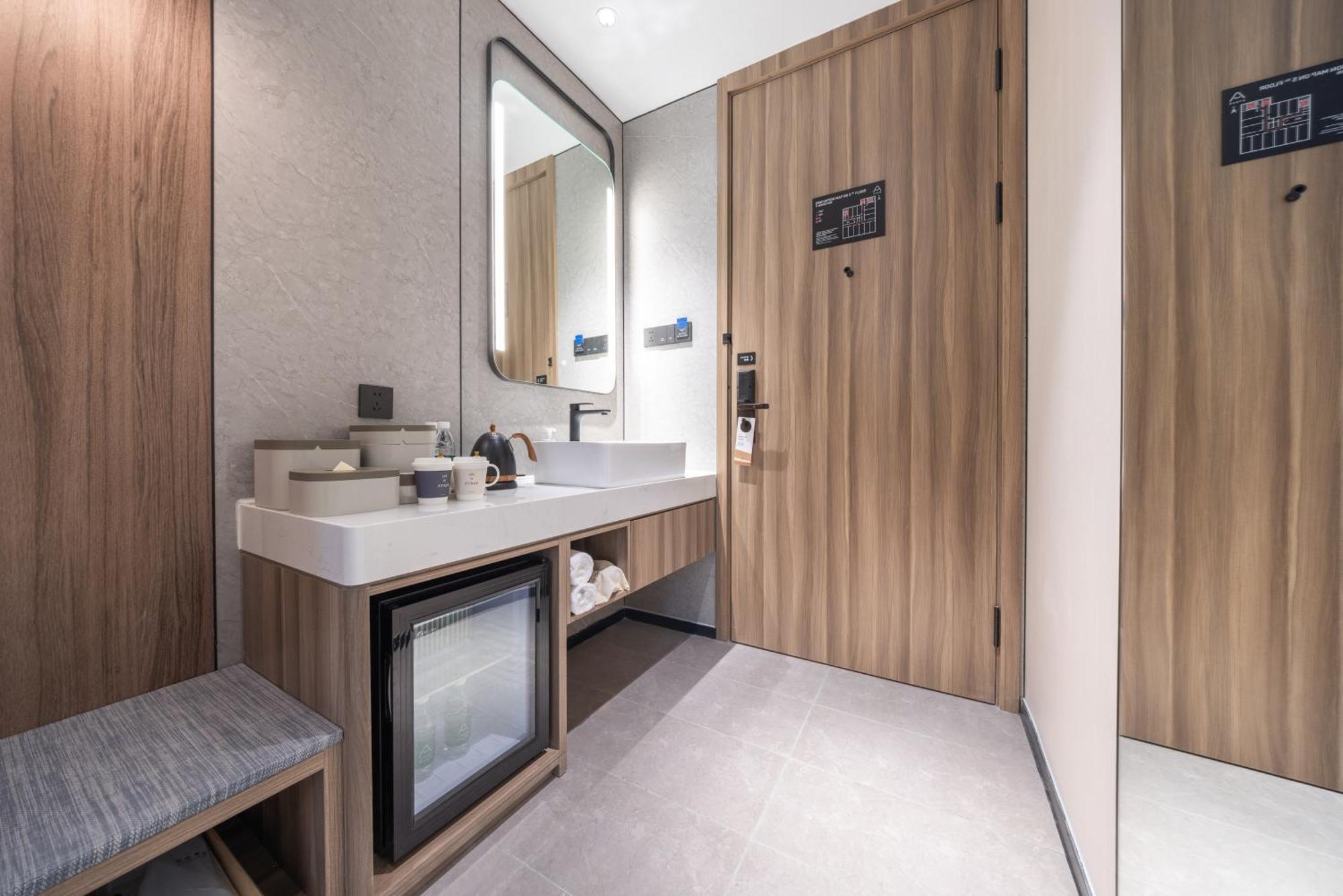 Atour X Hotel The Bund East Nanjing Road شانغهاي المظهر الخارجي الصورة